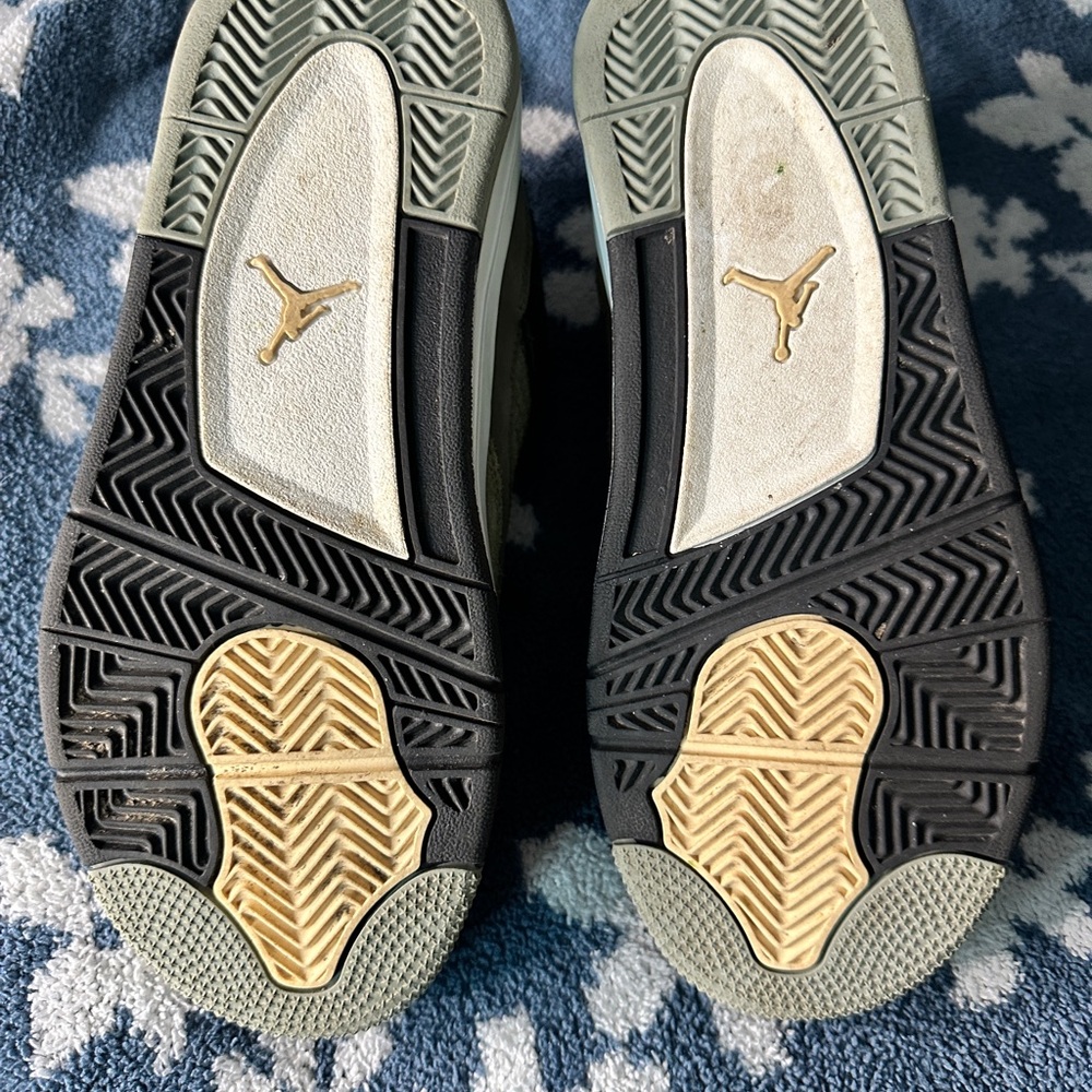 Retro Jordan 4’s - Picture 5 of 6